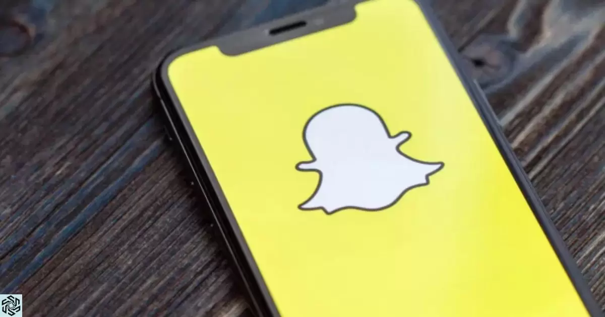 Curiosity And Anonymity On Snapchat