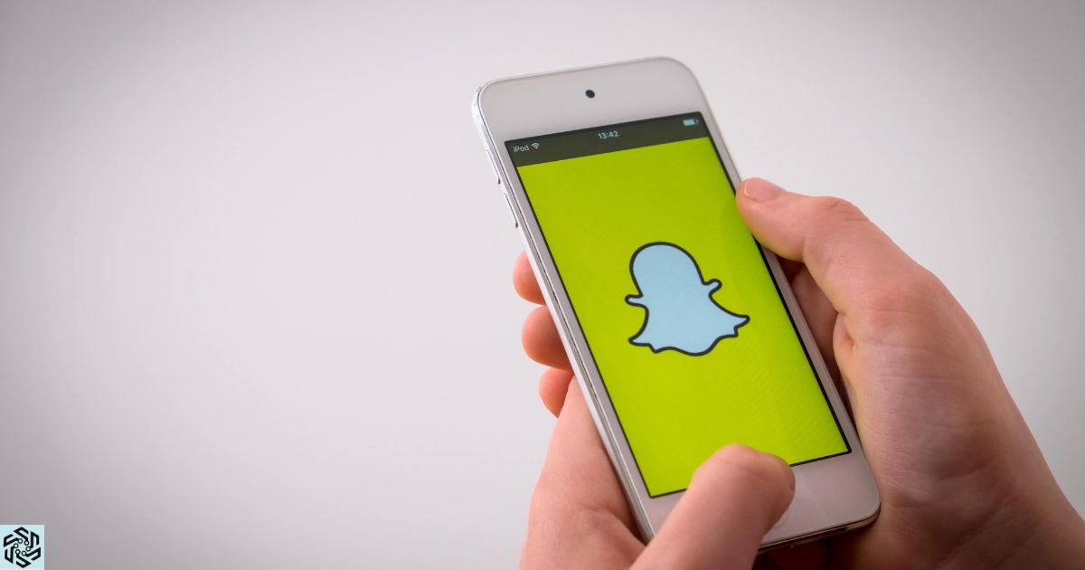 Snapchat And Social Media Behavior